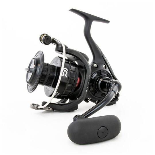 Daiwa Bg Mag Sealed 8000 Makine - 1